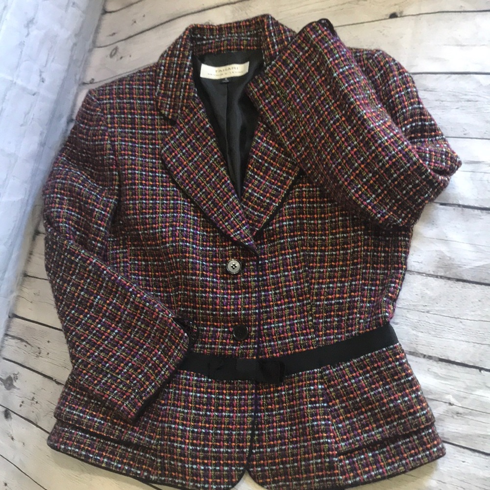 Tahari Arthur Levine size 6 blazer - Picture 1 of 8